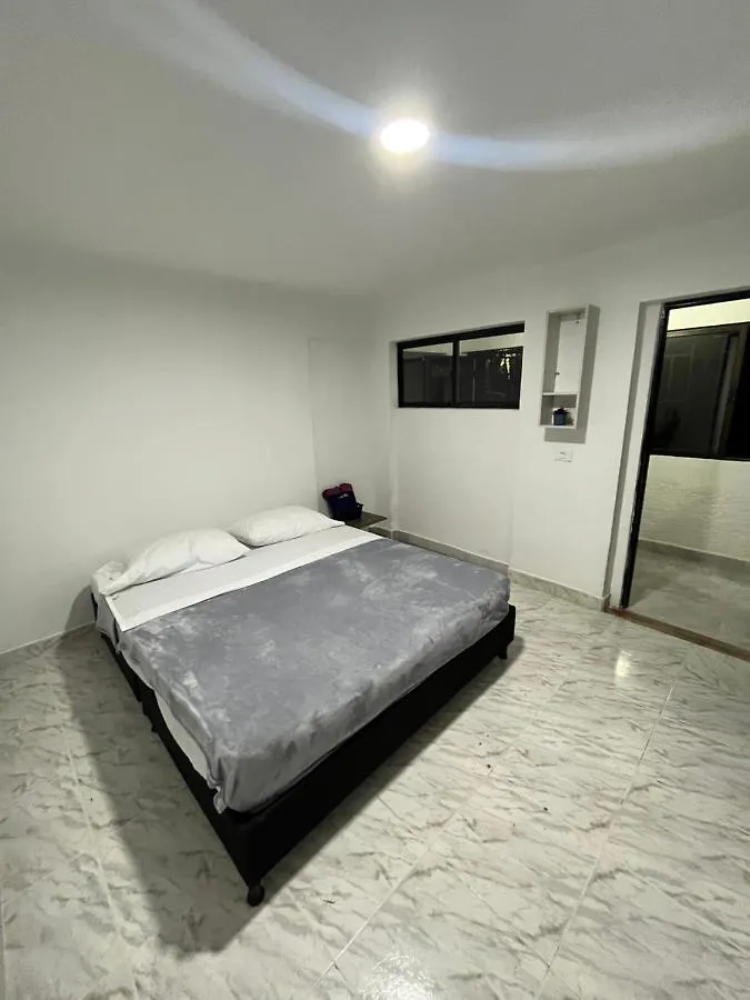 Casa Los Naranjos 2 Hostal Medellín